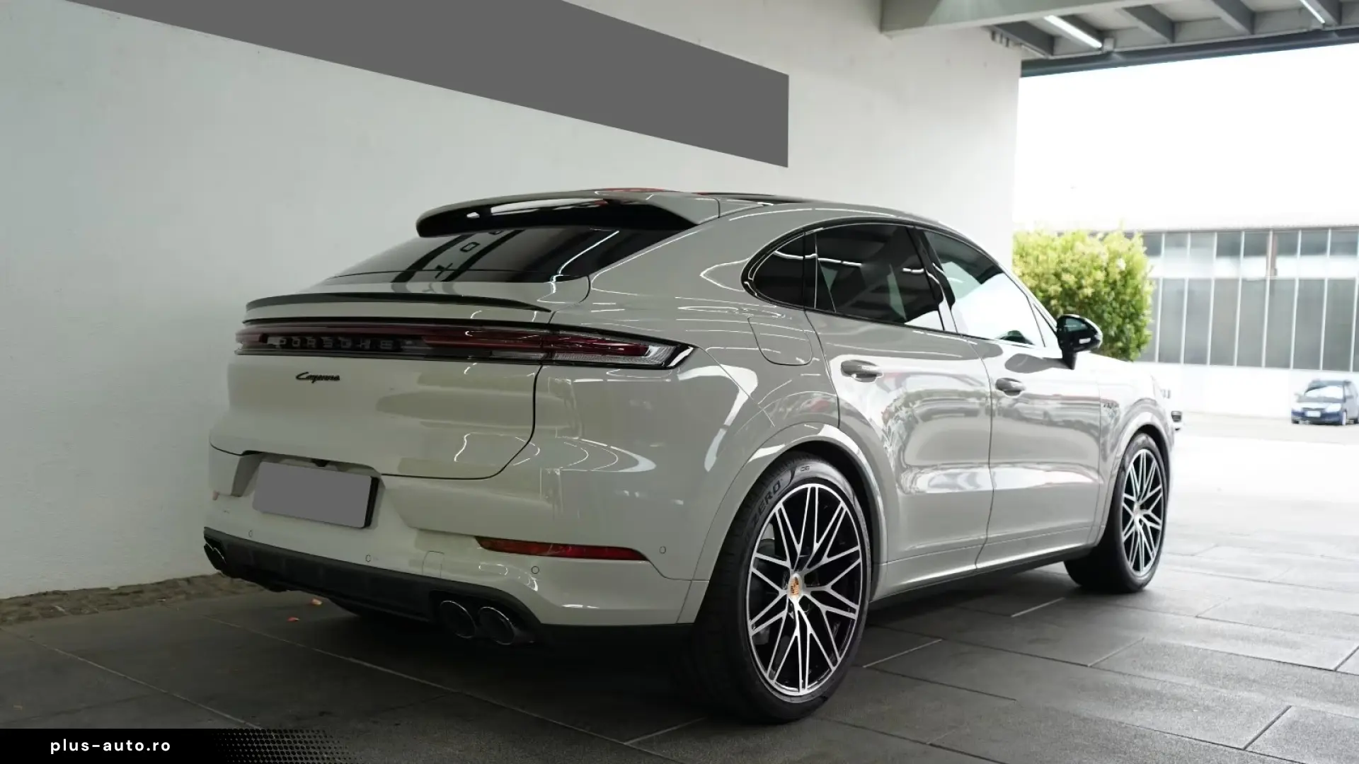 Porsche Cayenne Coupe E-Hybrid Black Ed   Finanțare Leasing