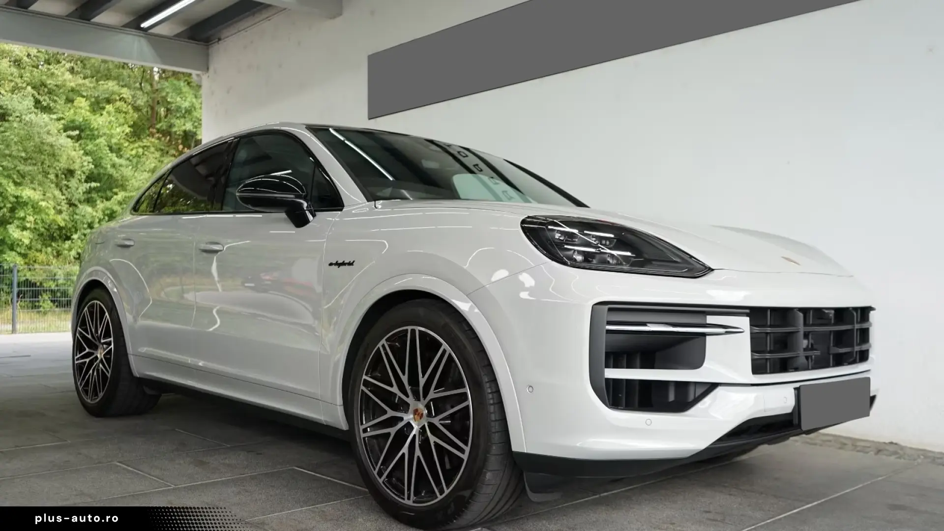 Porsche Cayenne Coupe E-Hybrid Black Ed   Finanțare Leasing