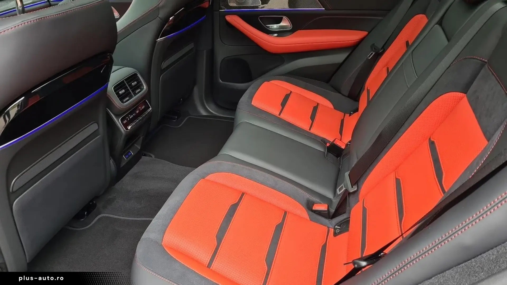Mercedes-Benz GLE 53 AMG 4M    Finanțare Leasing