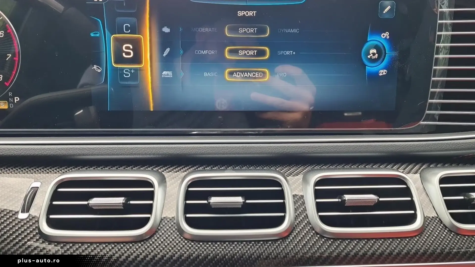 Mercedes-Benz GLE 53 AMG 4M    Finanțare Leasing
