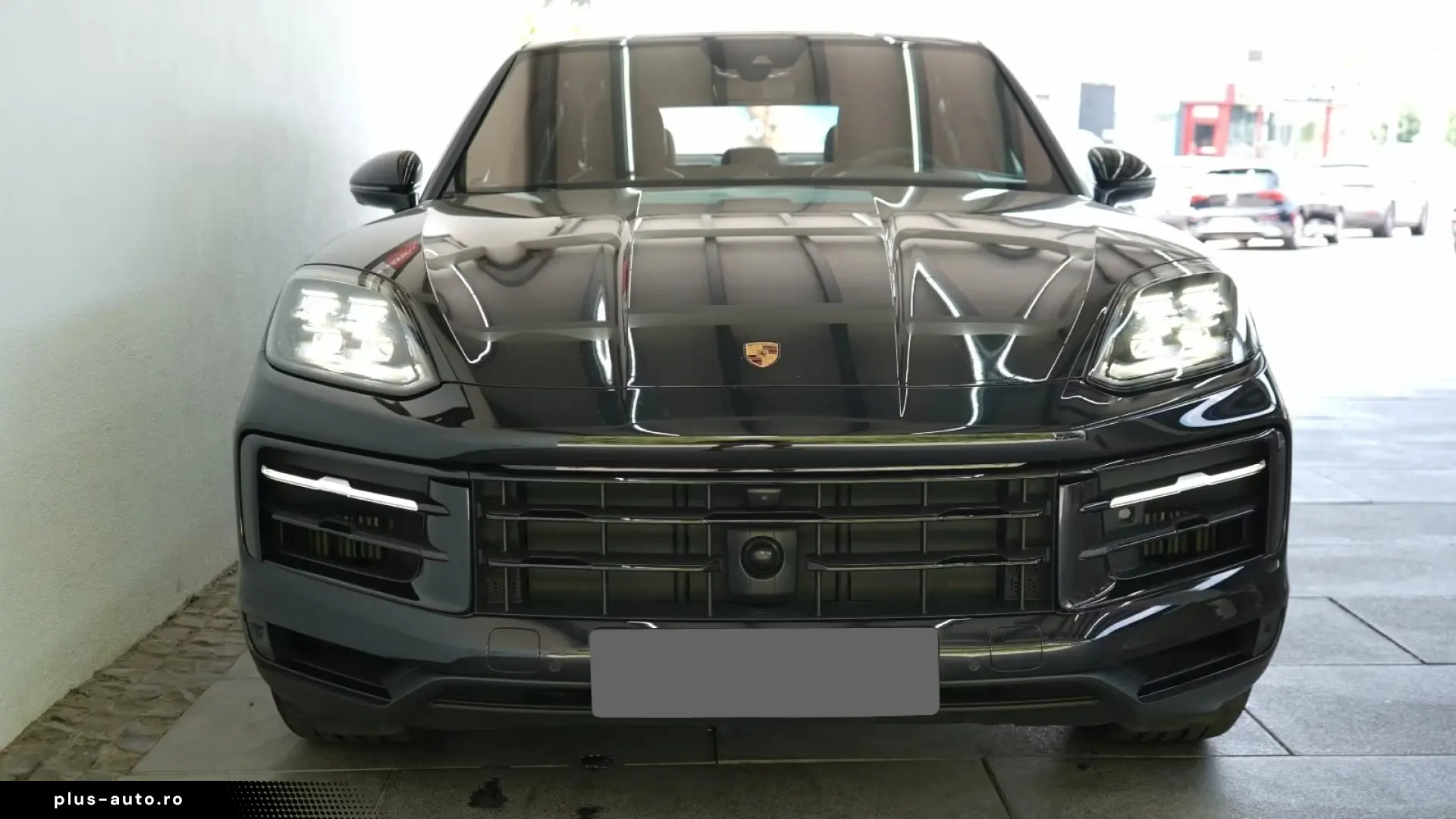 Porsche Cayenne Coupe E-Hybrid Display   Finanțare Leasing