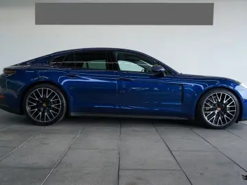 Porsche Panamera 4 E-Hybrid   Finanțare Leasing