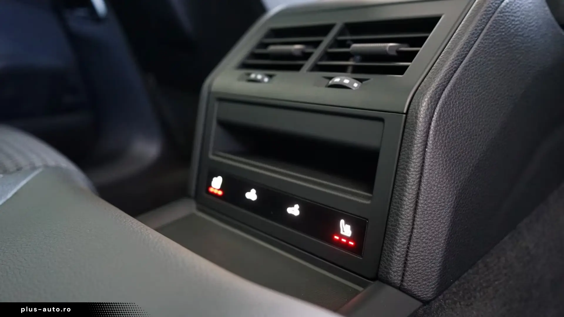 Porsche Panamera 4 E-Hybrid   Finanțare Leasing