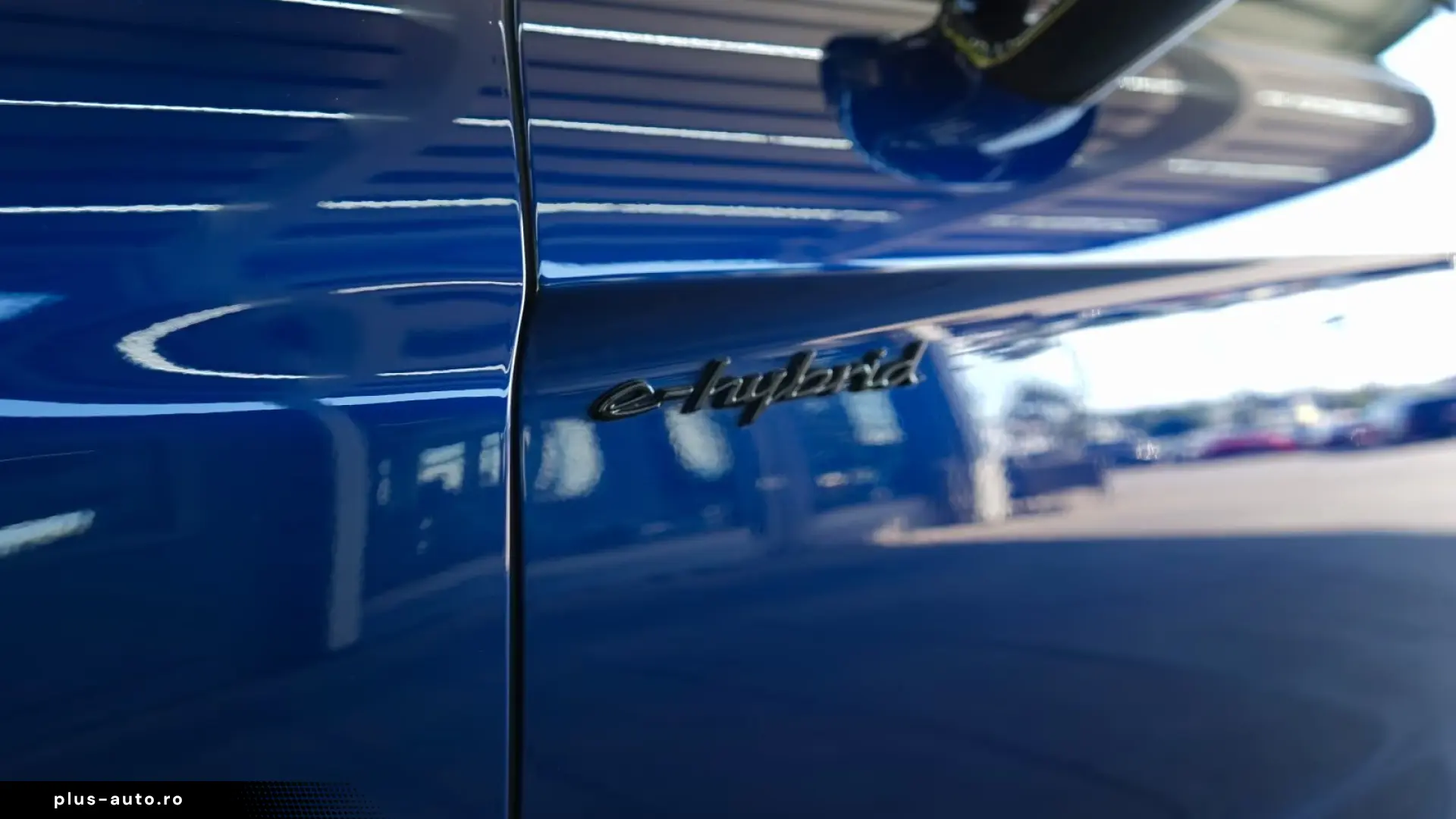 Porsche Panamera 4 E-Hybrid   Finanțare Leasing