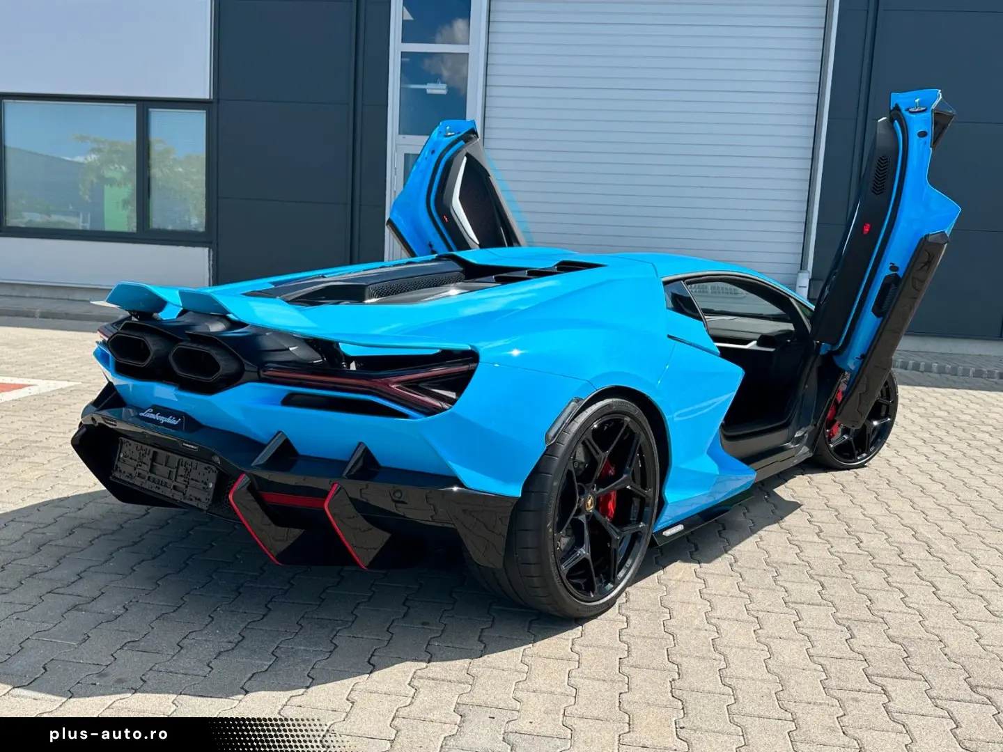 LAMBORGHINI Revuelto 6.5 V12 HPEV LIFT SIDE DISTR NAVI KAM