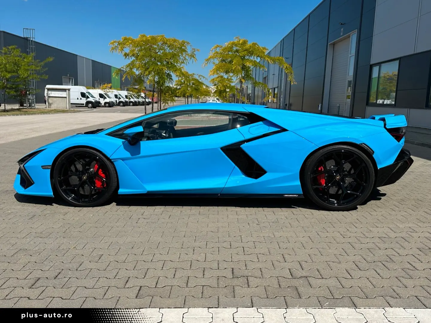 LAMBORGHINI Revuelto 6.5 V12 HPEV LIFT SIDE DISTR NAVI KAM
