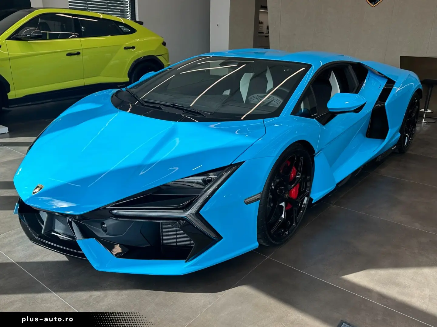 LAMBORGHINI Revuelto 6.5 V12 HPEV LIFT SIDE DISTR NAVI KAM