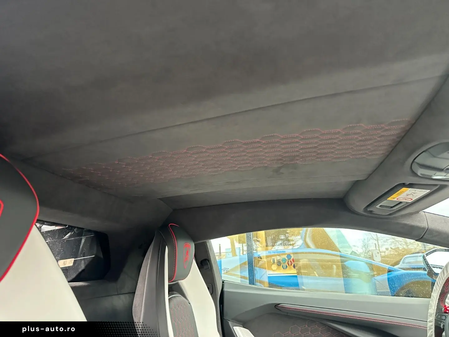 LAMBORGHINI Revuelto 6.5 V12 HPEV LIFT SIDE DISTR NAVI KAM