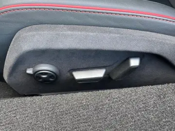 LAMBORGHINI Revuelto 6.5 V12 HPEV LIFT SIDE DISTR NAVI KAM