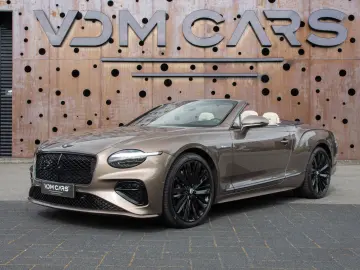 BENTLEY Continental GTC Speed  AKRAPOVIC 1st EDITION VOL