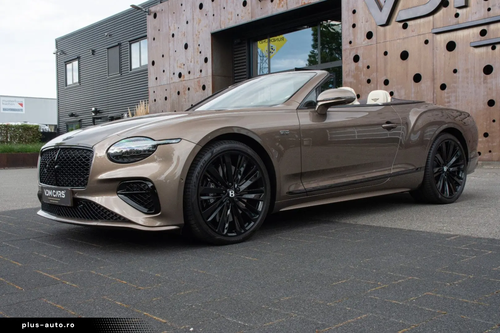BENTLEY Continental GTC Speed  AKRAPOVIC 1st EDITION VOL