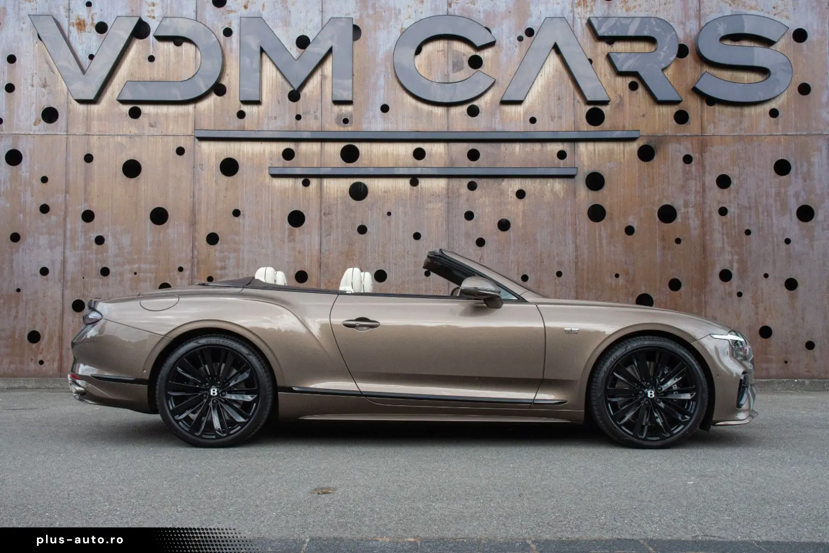 BENTLEY Continental GTC Speed  AKRAPOVIC 1st EDITION VOL