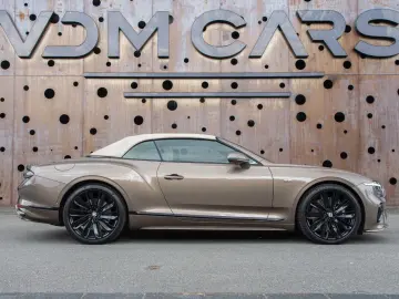 BENTLEY Continental GTC Speed  AKRAPOVIC 1st EDITION VOL
