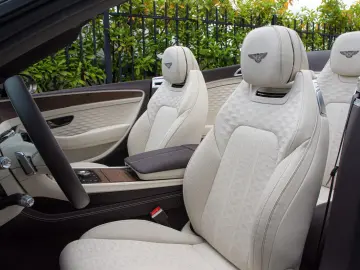 BENTLEY Continental GTC Speed  AKRAPOVIC 1st EDITION VOL