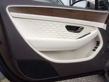 BENTLEY Continental GTC Speed  AKRAPOVIC 1st EDITION VOL