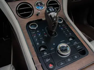 BENTLEY Continental GTC Speed  AKRAPOVIC 1st EDITION VOL