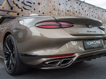 BENTLEY Continental GTC Speed  AKRAPOVIC 1st EDITION VOL