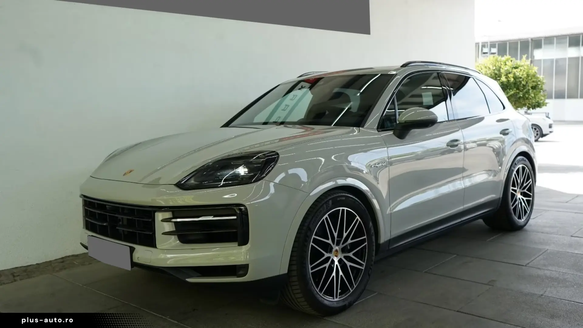 Porsche Cayenne E-Hybrid   Finanțare Leasing