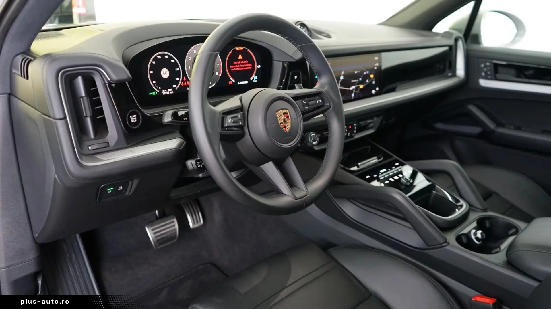 Porsche Cayenne E-Hybrid   Finanțare Leasing