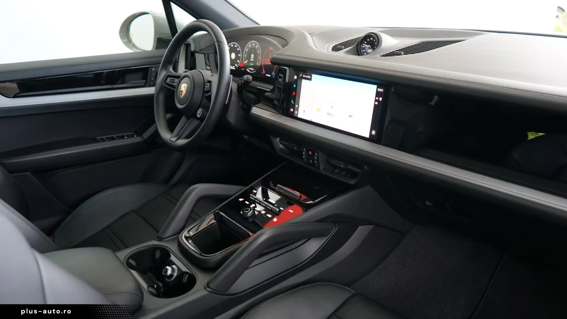 Porsche Cayenne E-Hybrid   Finanțare Leasing