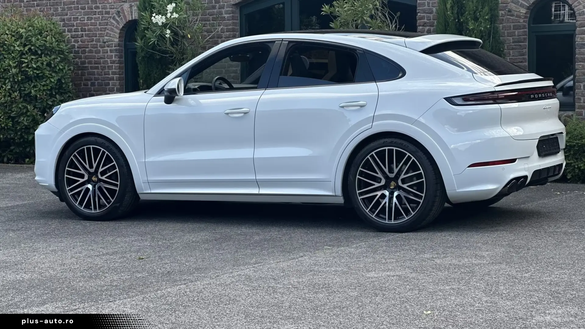 Porsche Cayenne Coupe SportDesign   Finanțare Leasing