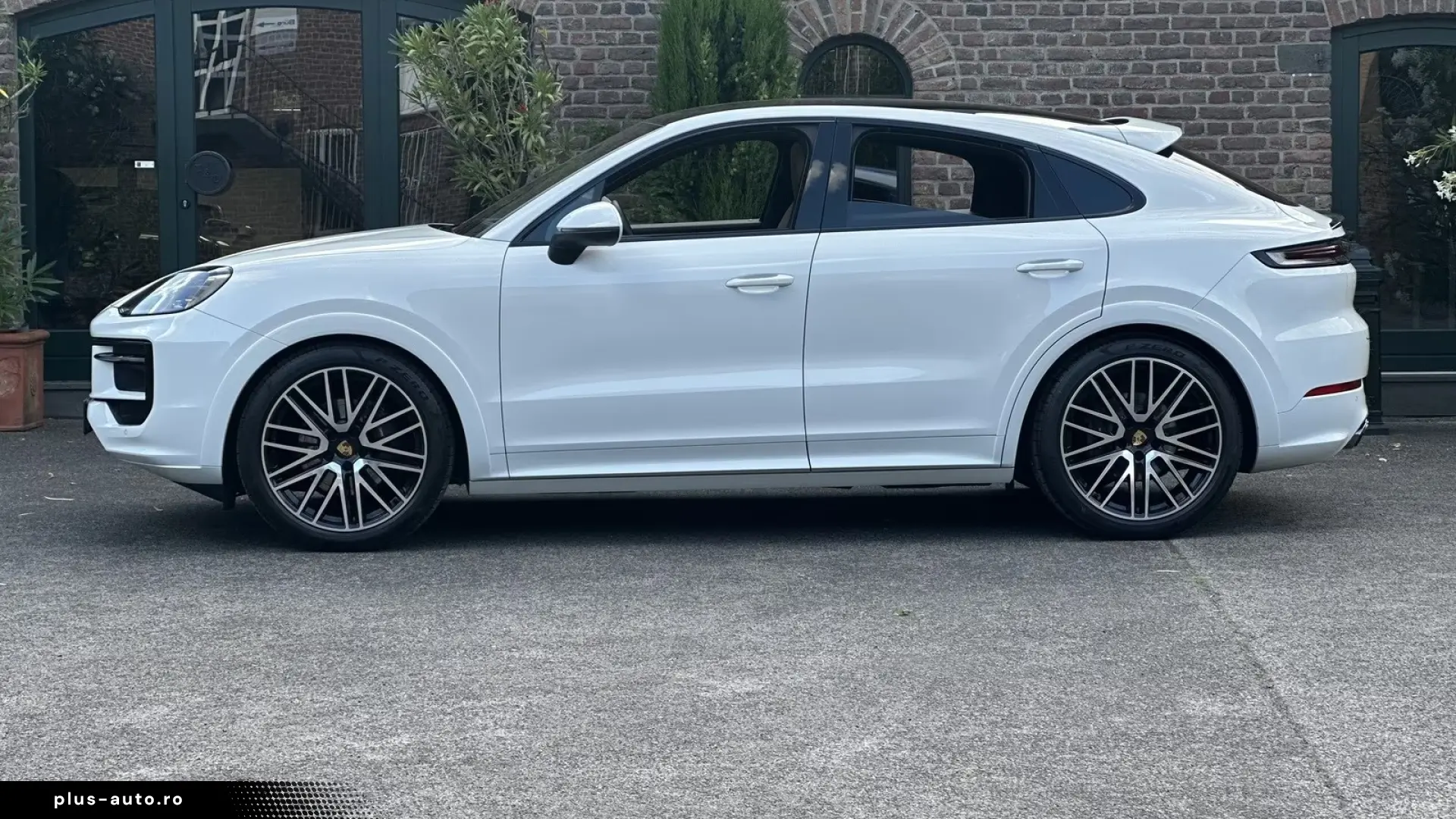 Porsche Cayenne Coupe SportDesign   Finanțare Leasing