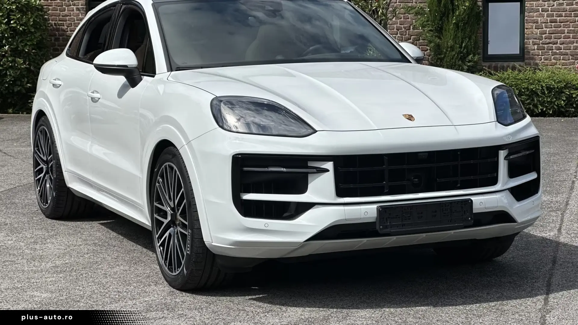 Porsche Cayenne Coupe SportDesign   Finanțare Leasing