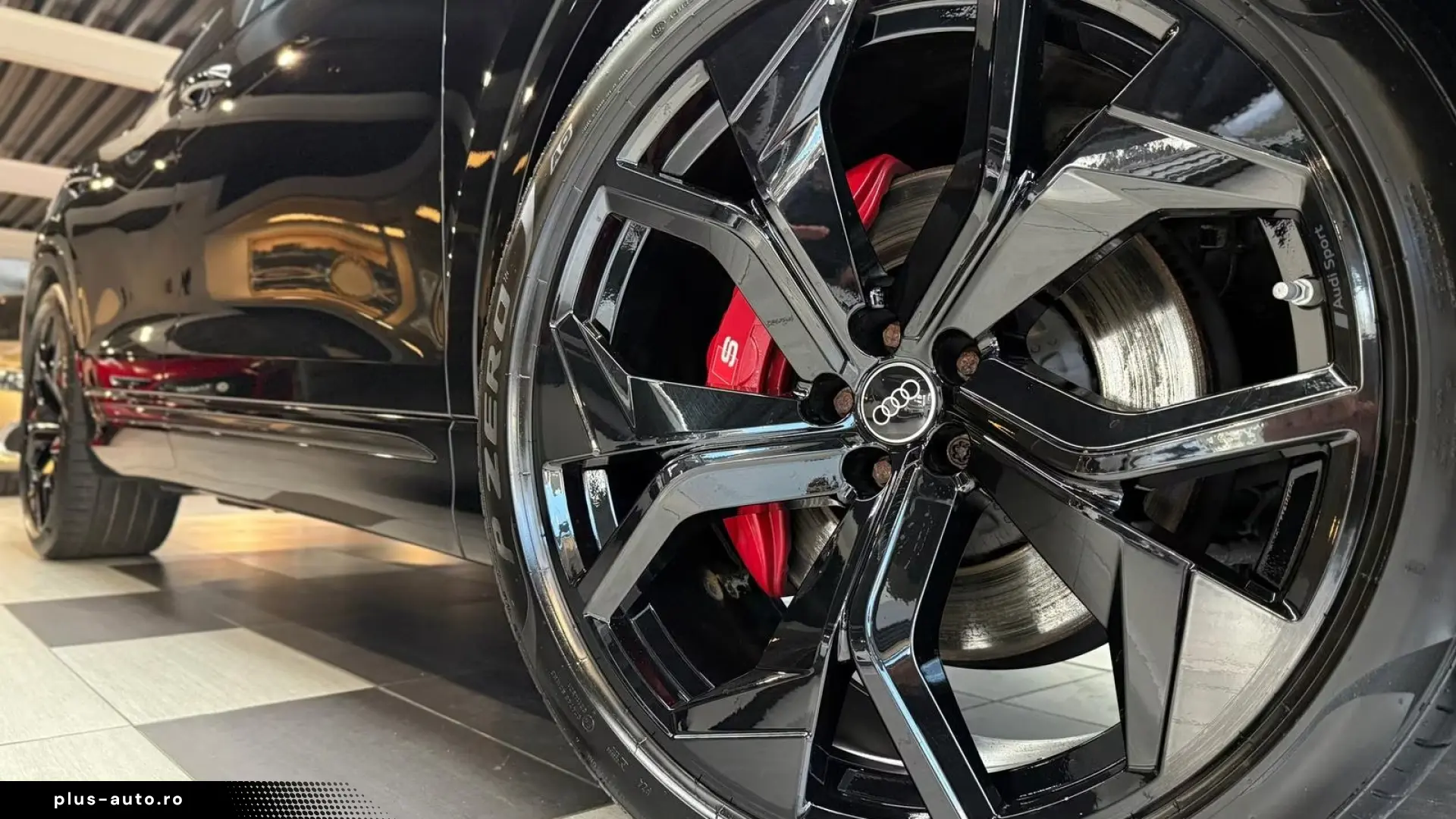 Audi SQ8 4.0 TFSI Quattro Competition Plus   Finanțare
