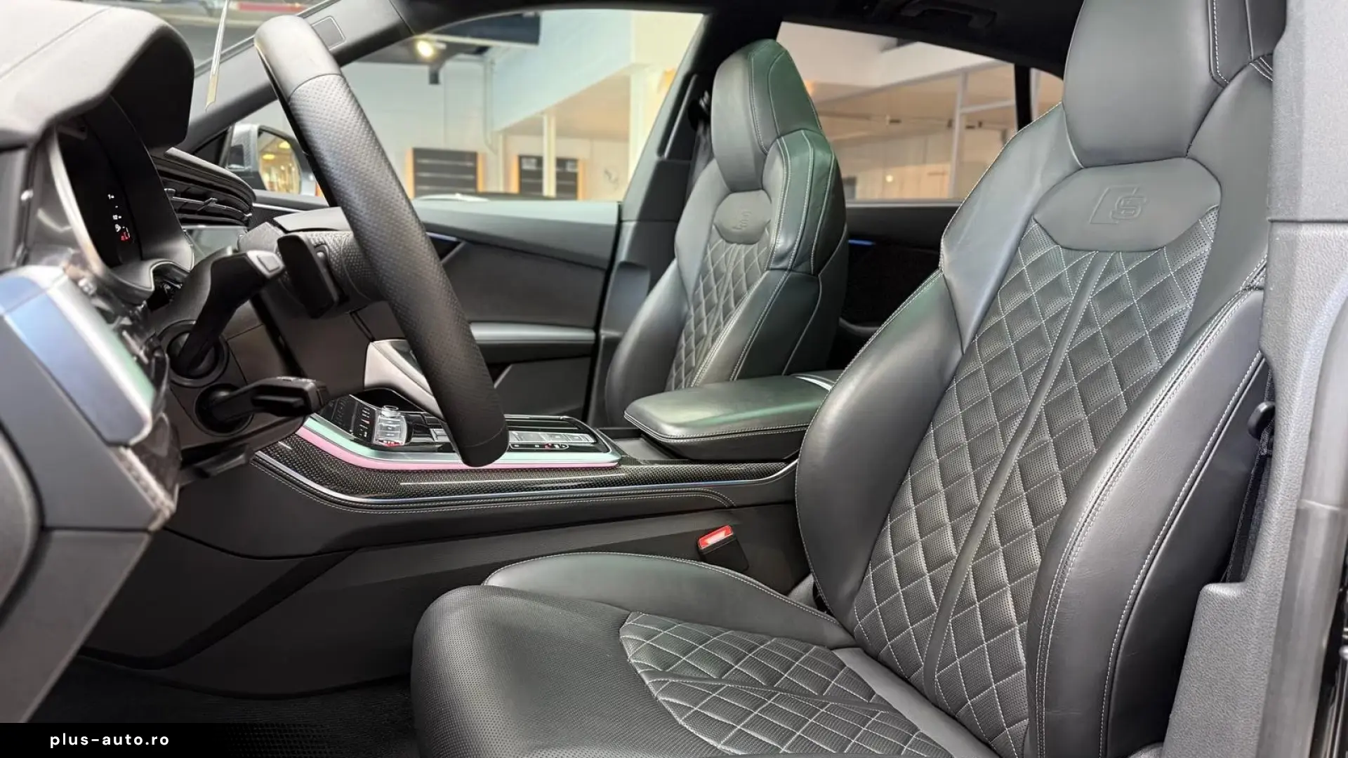 Audi SQ8 4.0 TFSI Quattro Competition Plus   Finanțare