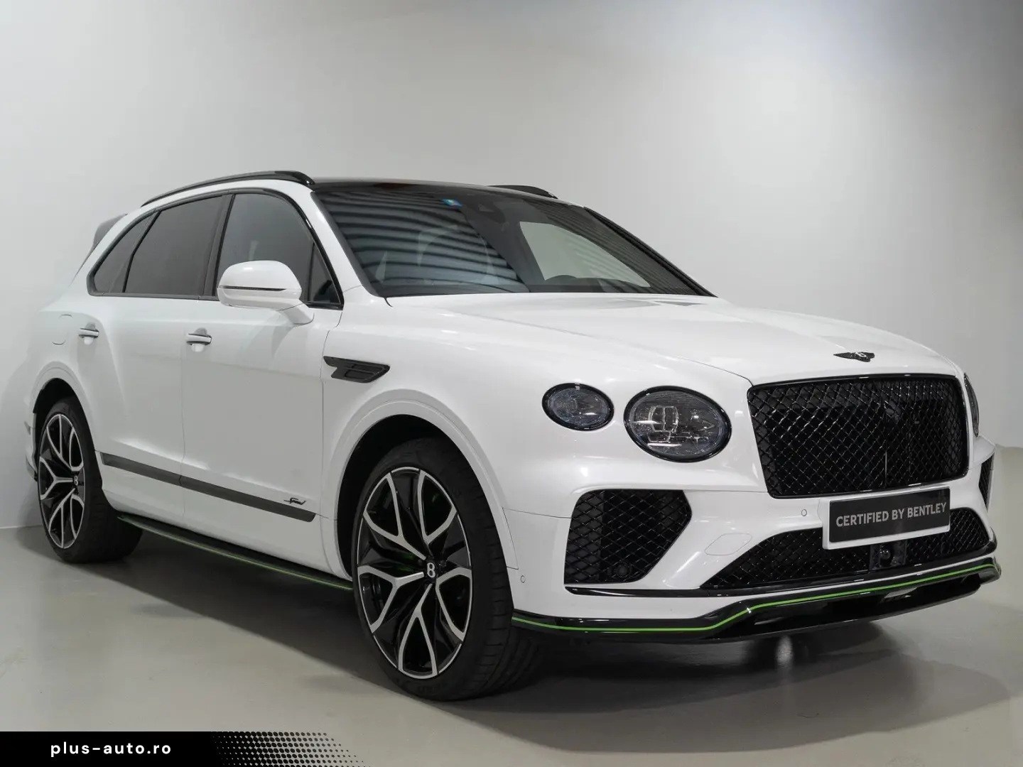 BENTLEY Bentayga V8 Speed  CC-Brakes Akrapovic