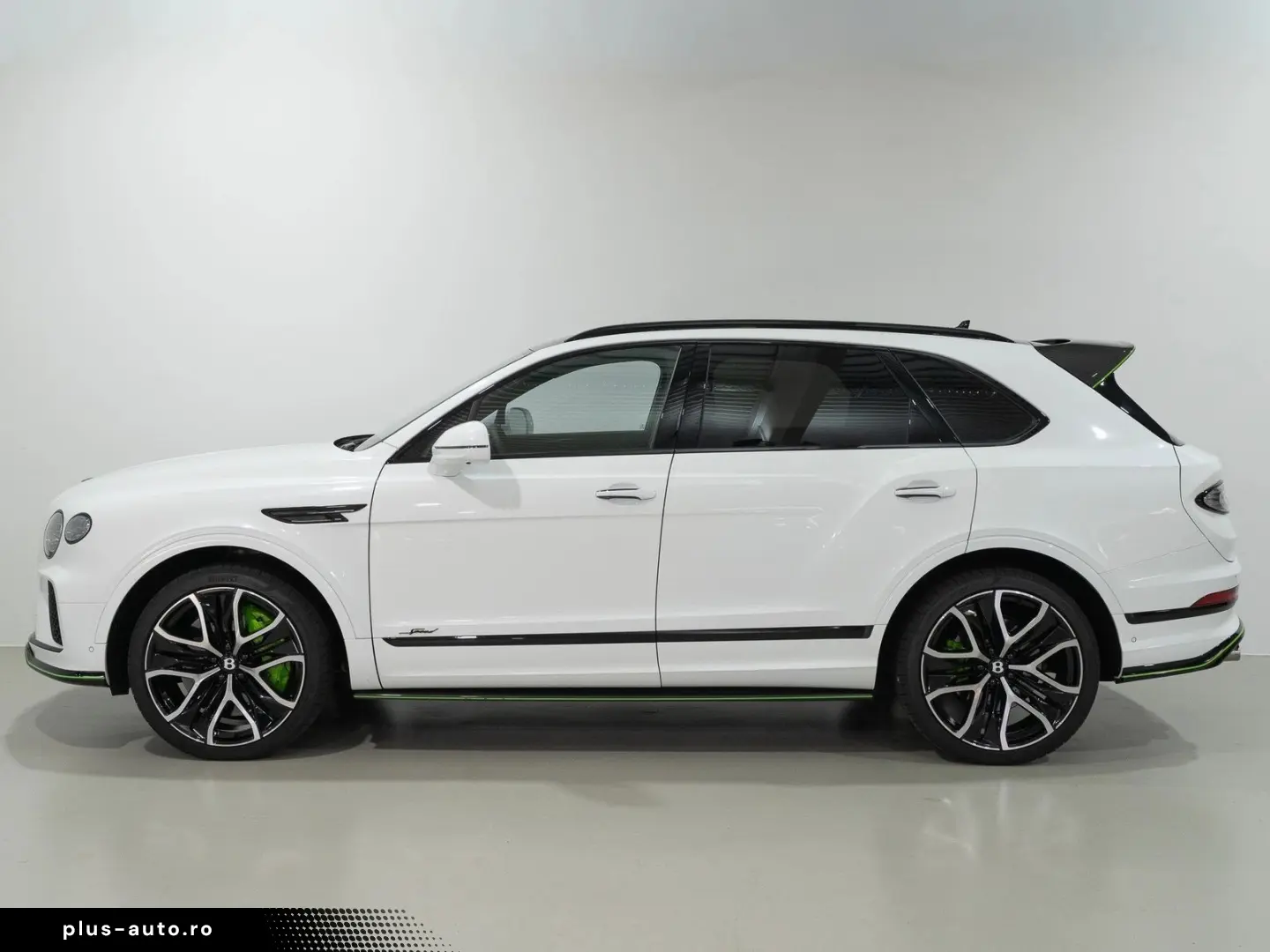 BENTLEY Bentayga V8 Speed  CC-Brakes Akrapovic