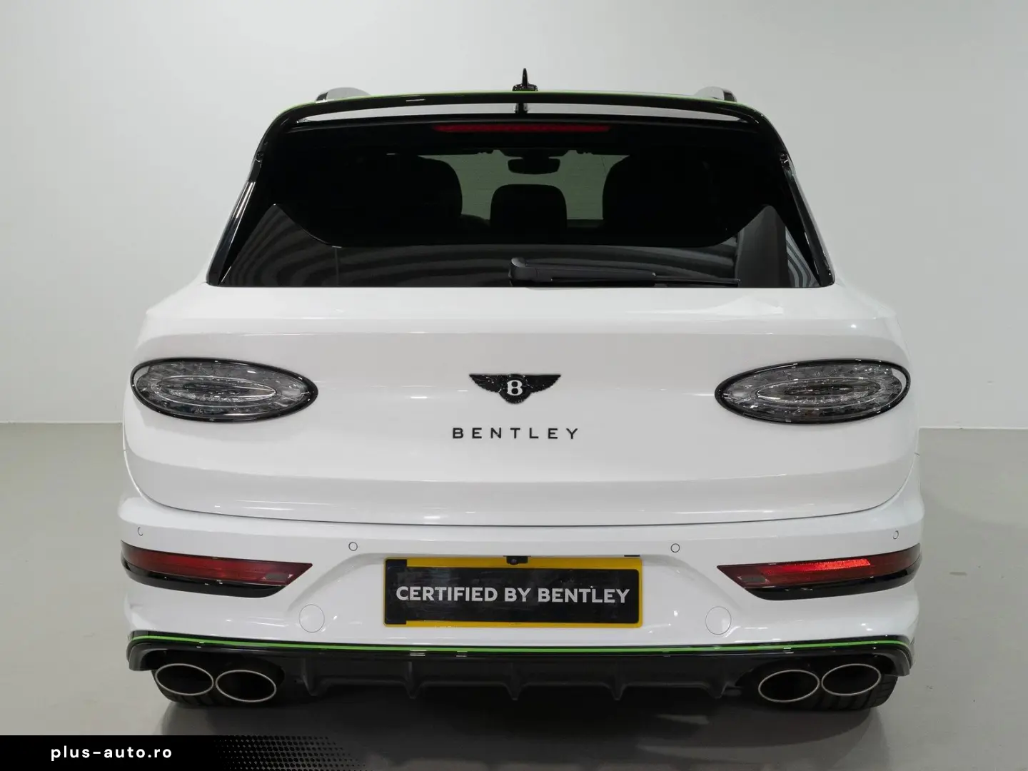 BENTLEY Bentayga V8 Speed  CC-Brakes Akrapovic