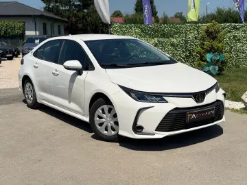 Toyota Corolla 1.5 benzina