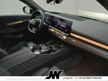 BMW 550 e xDr M Sport Pro ICONIC HUD PANO 20Z 360