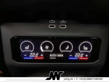 BMW 550 e xDr M Sport Pro ICONIC HUD PANO 20Z 360