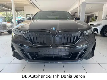 BMW 530eLim. M Sport Pro Pano HUD 360  Belüftung ACC