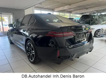 BMW 530eLim. M Sport Pro Pano HUD 360  Belüftung ACC