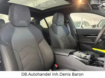 BMW 530eLim. M Sport Pro Pano HUD 360  Belüftung ACC