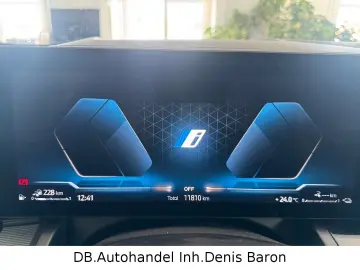 BMW 530eLim. M Sport Pro Pano HUD 360  Belüftung ACC