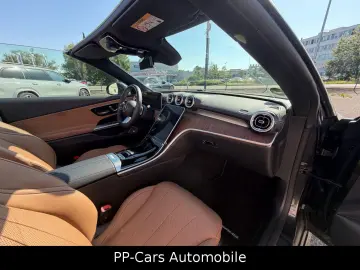 MERCEDES-BENZ CLE 220 d Cabrio AMG PREMIUM HuD Massa…