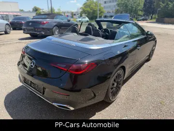 MERCEDES-BENZ CLE 220 d Cabrio AMG Advanced  LED Key…