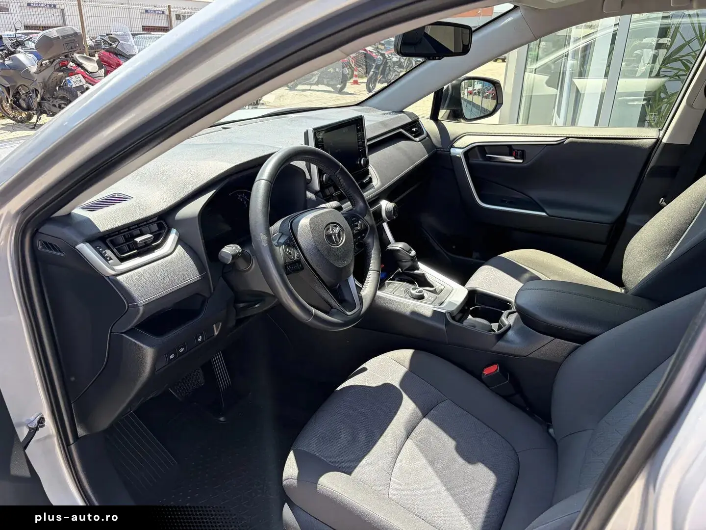 Toyota Rav-4