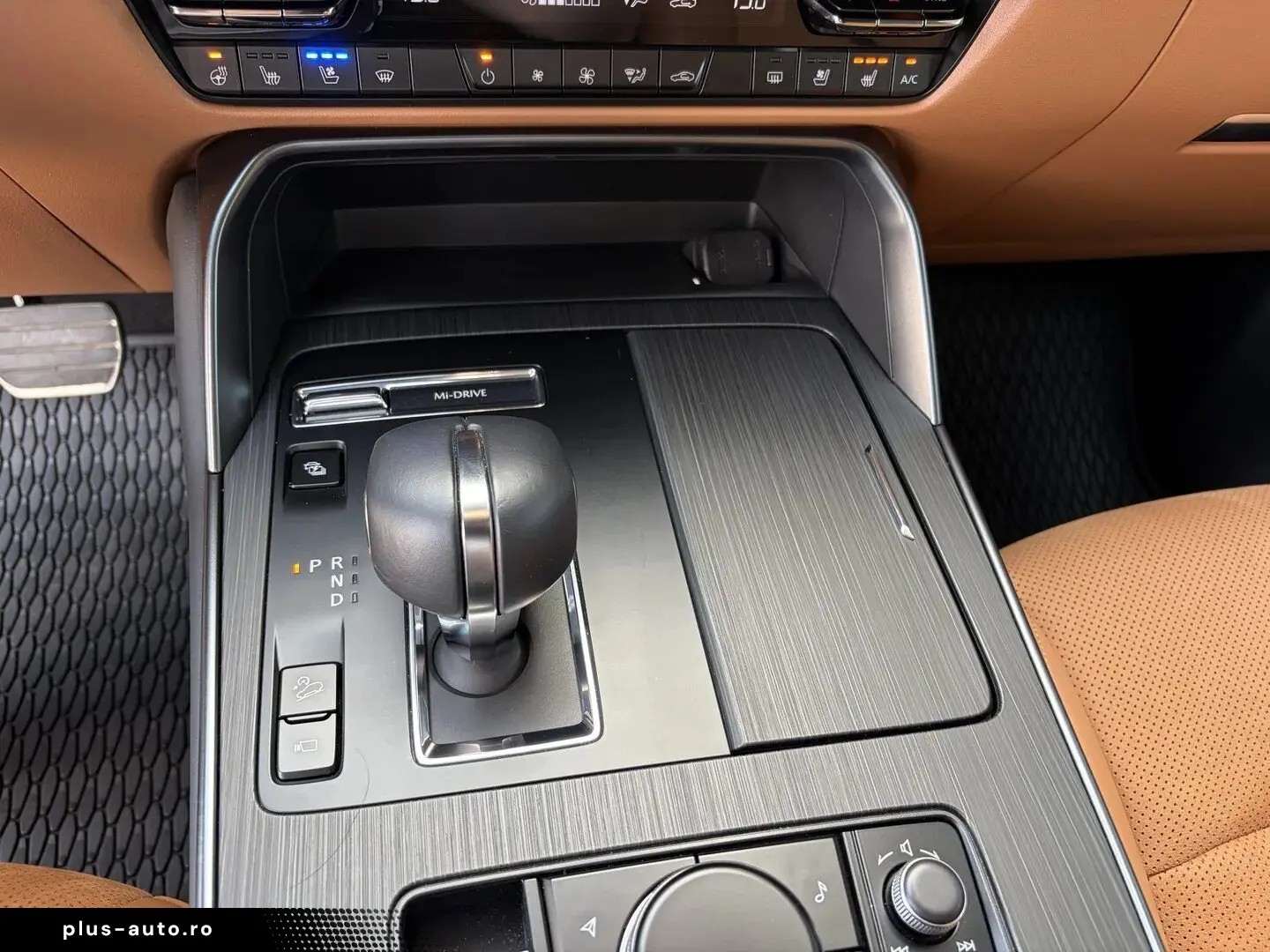 Mazda CX-60 2.5L e-SKYACTIV Phev 8AT Awd Homura Plus Tlop