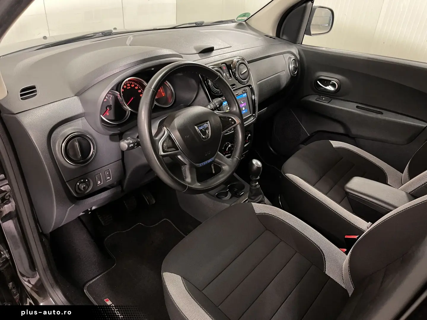 Dacia Lodgy