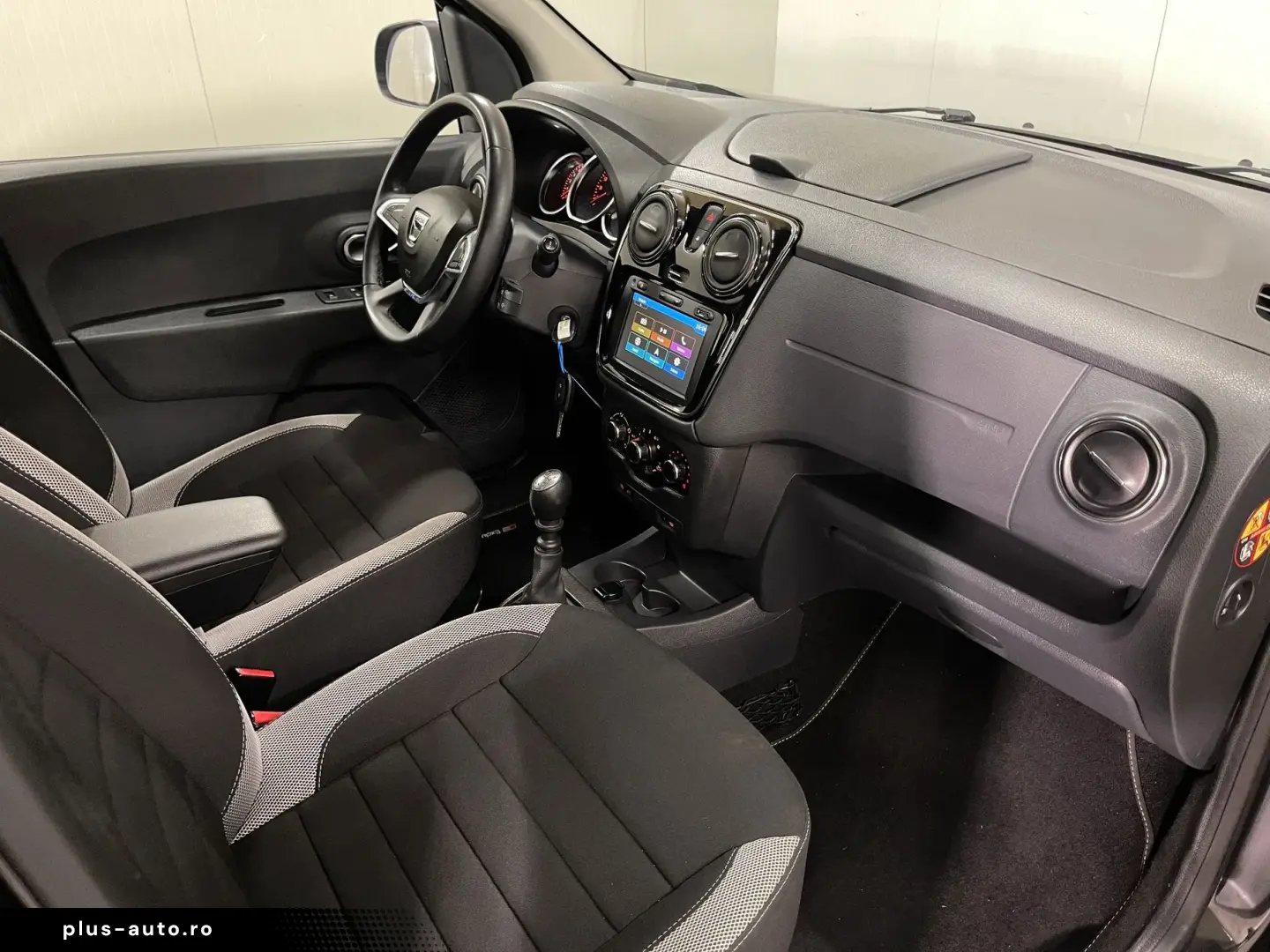 Dacia Lodgy