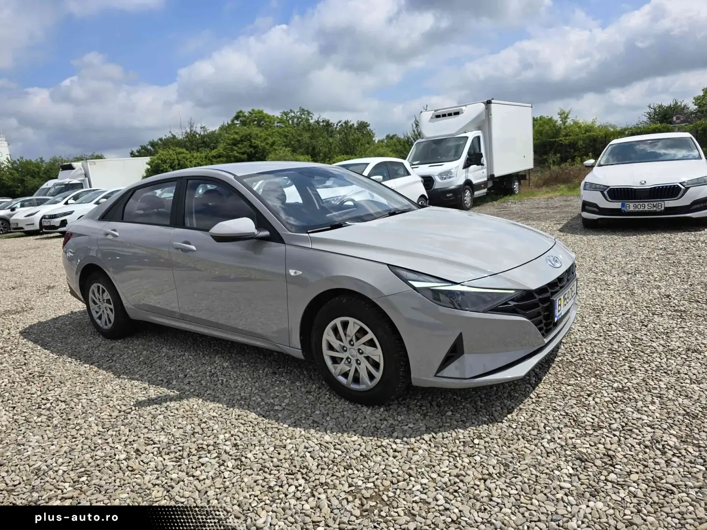 Hyundai Elantra 2021