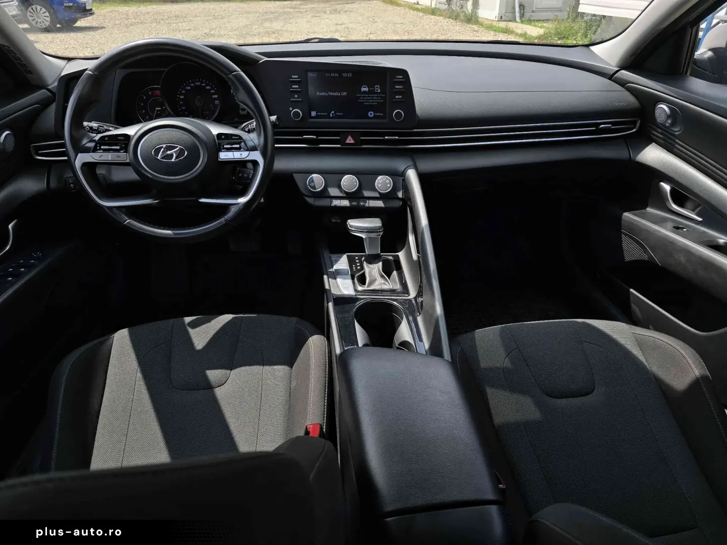 Hyundai Elantra 2021