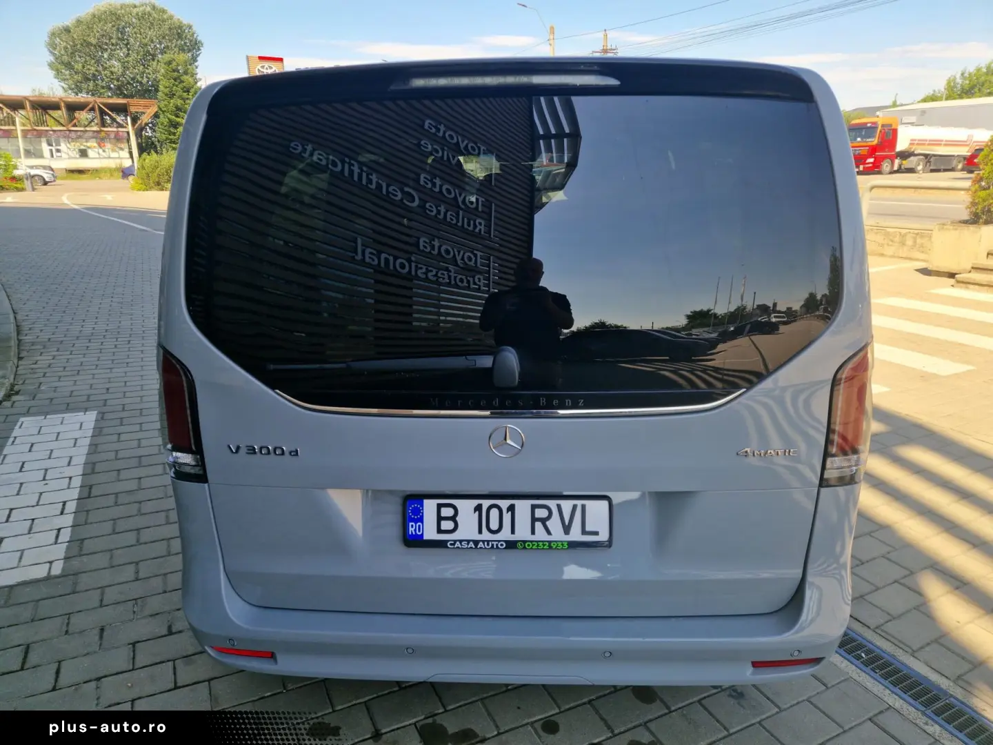 Mercedes-Benz V