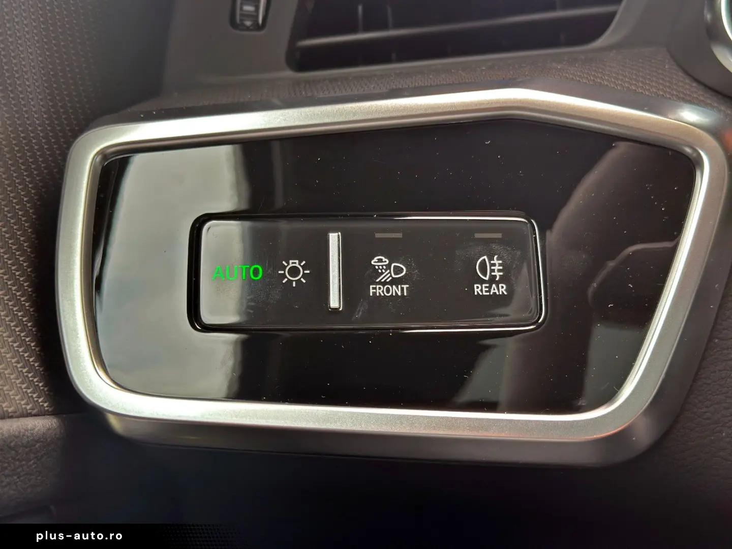 AUDI RS6 Avant BLACK PANO HUD NIGHT