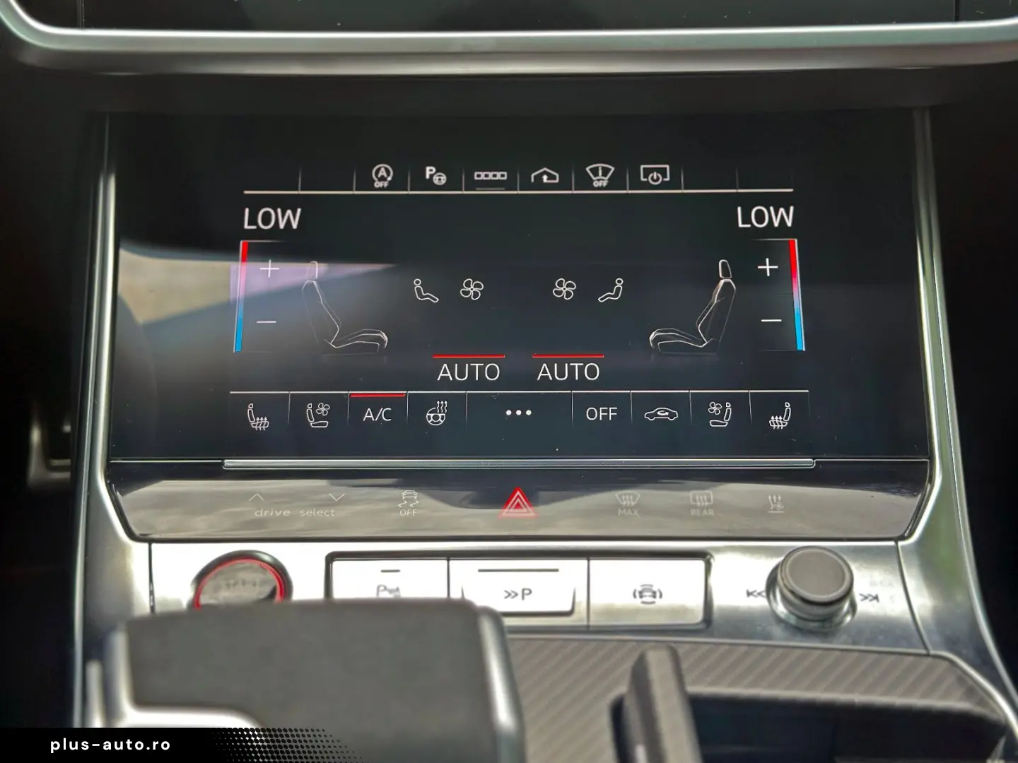 AUDI RS6 Avant BLACK PANO HUD NIGHT